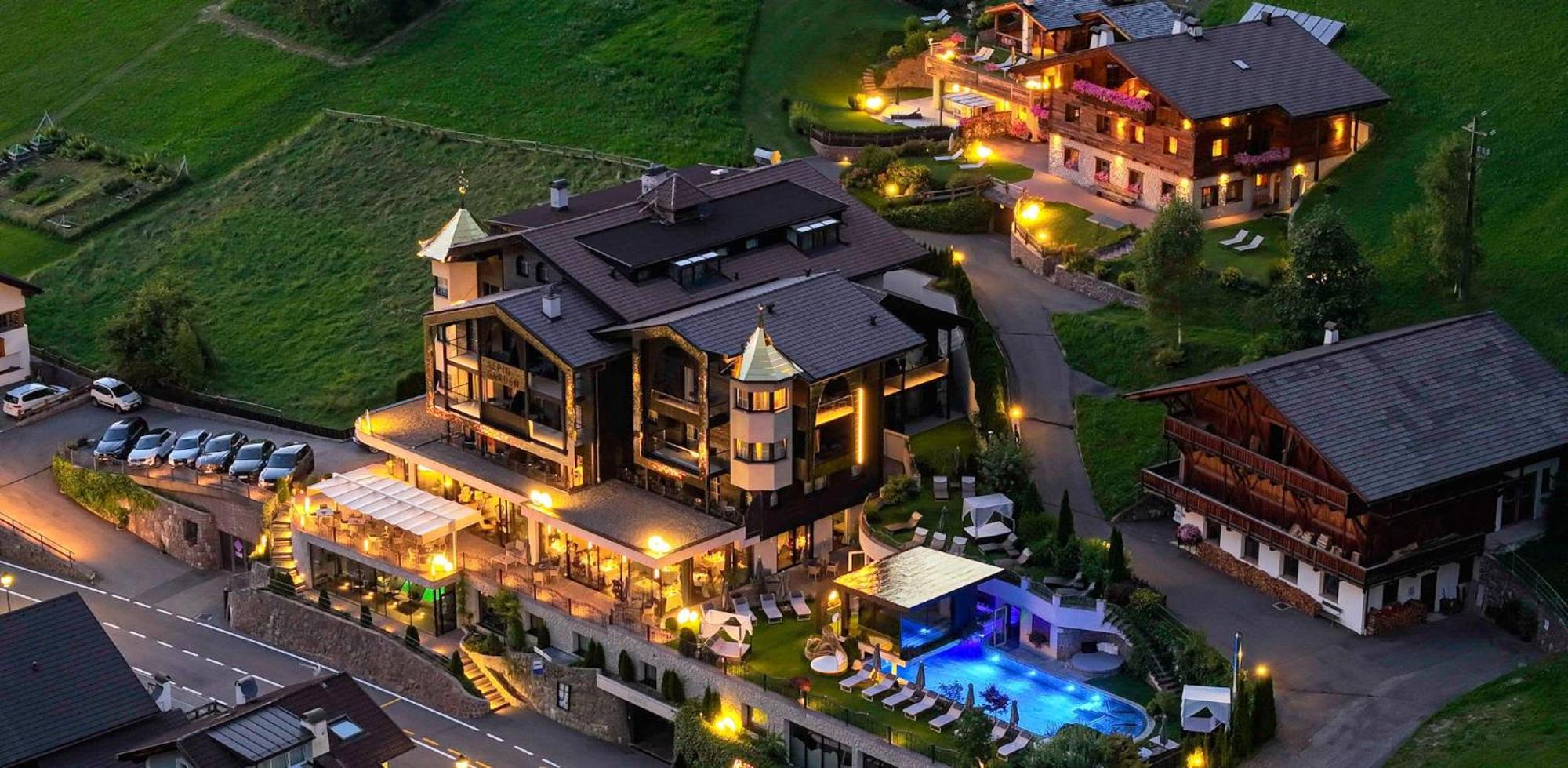 Alpin Garden Luxury Maison & Spa - Adults Only Ορτιζέι Εξωτερικό φωτογραφία